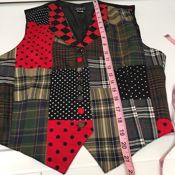 ZOOG Tuxedo Vest Red Black Beaded Collar Patchwork - Picture 8 of 8